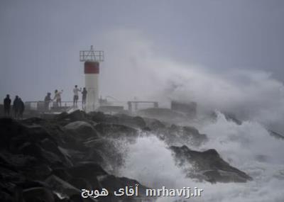 طوفان در سواحل شرقی استرالیا هشدار آماده باش و دستور تخلیه صادر شد